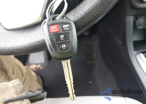 2015 Toyota Corolla Le from USA, damaged, VIN 2T1BURHEXFC365169